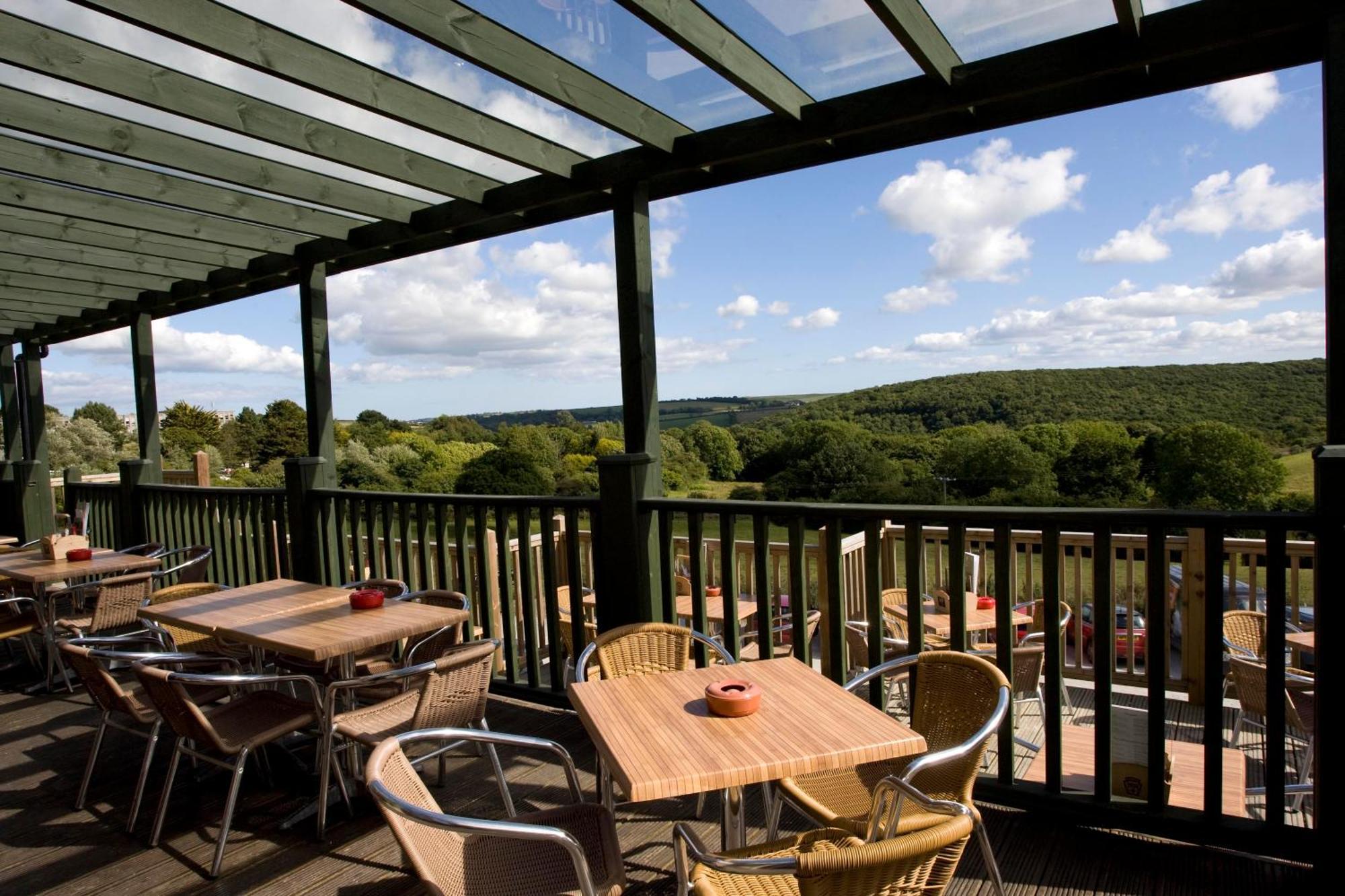 County Arms Hotel Truro Exterior photo
